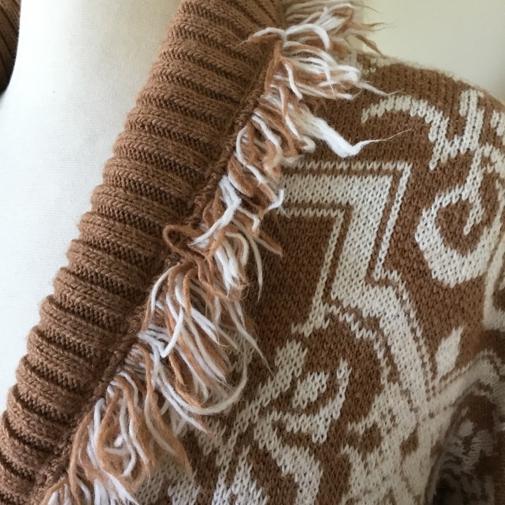 Anthropologie Akemi + Kin Fringed Intarsia Cardigan Sweater - Picture 4 of 15